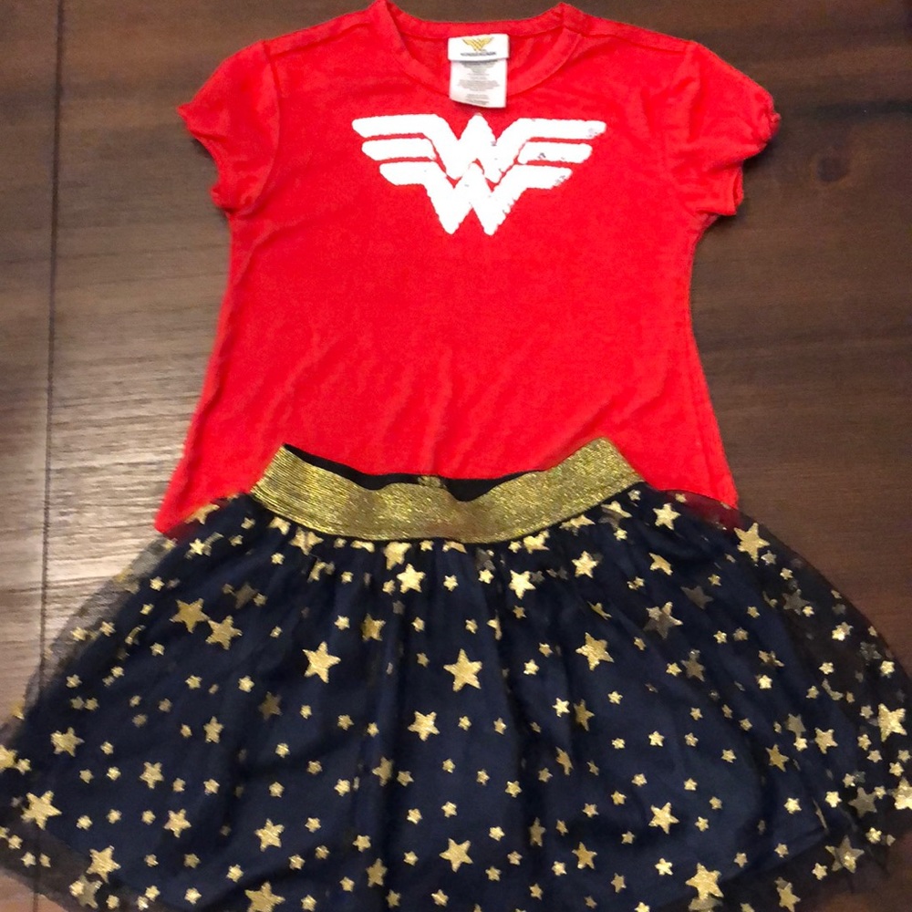 Girls Wonder Women set - Size 4-5